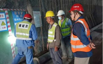 保安员事迹材料5篇