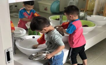学期班务工作计划7篇