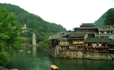 边城渔读后感7篇
