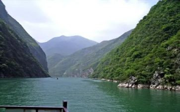 长江坡观后感5篇