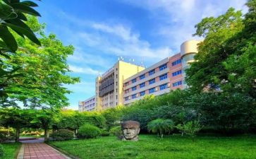 大专学生自我鉴定通用6篇