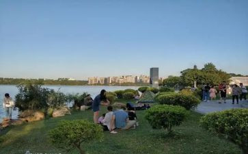 公园的景色作文8篇