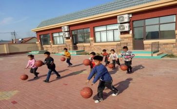 幼儿游戏滚皮球教案8篇