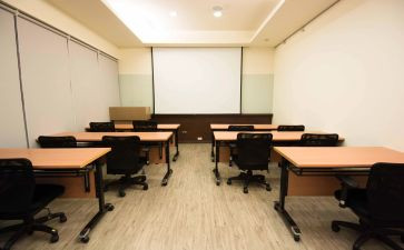《会飞的教室》读后感500字6篇