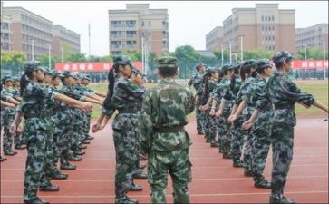 在军训的感受作文400字作文7篇