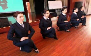 大学生礼仪课学习心得5篇