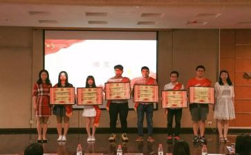 教师评优秀教师主要事迹8篇