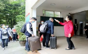 学校宿舍管理年度总结6篇