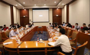 教师专题三研讨心得体会7篇