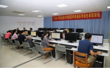 学校招生工作总结6篇