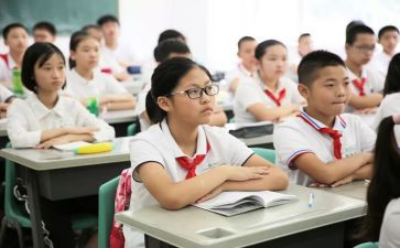 中二高中物理述职报告5篇